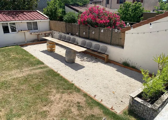 Vila Maison Lyon 8 Jardin Parking Independant Sur Demande