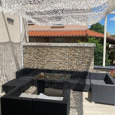 فيلة Maison Lyon 8 Jardin Parking Independant Sur Demande